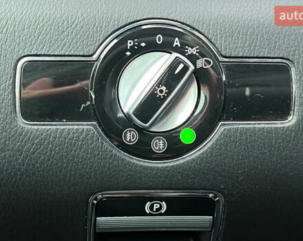 Черный Мерседес С Класс, объемом двигателя 3.5 л и пробегом 245 тыс. км за 13750 $, фото 19 на Automoto.ua