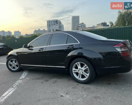 Черный Мерседес С Класс, объемом двигателя 2.99 л и пробегом 216 тыс. км за 11500 $, фото 16 на Automoto.ua