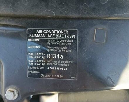 Чорний Мерседес С Клас, об'ємом двигуна 3.5 л та пробігом 243 тис. км за 14000 $, фото 5 на Automoto.ua