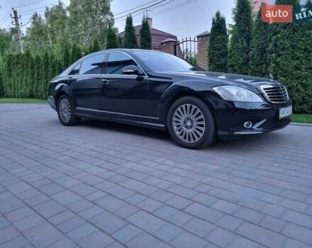 Черный Мерседес С Класс, объемом двигателя 5.5 л и пробегом 132 тыс. км за 21500 $, фото 22 на Automoto.ua