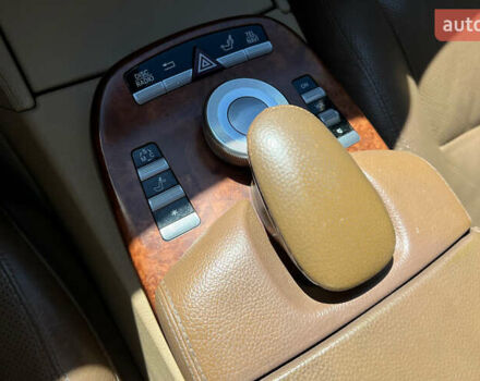 Черный Мерседес С Класс, объемом двигателя 3.5 л и пробегом 315 тыс. км за 10600 $, фото 21 на Automoto.ua