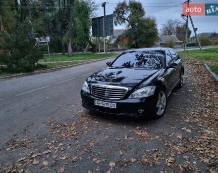 Черный Мерседес С Класс, объемом двигателя 5.5 л и пробегом 132 тыс. км за 21500 $, фото 1 на Automoto.ua