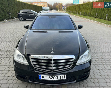 Черный Мерседес С Класс, объемом двигателя 5.46 л и пробегом 243 тыс. км за 14990 $, фото 3 на Automoto.ua