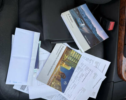 Черный Мерседес С Класс, объемом двигателя 3.5 л и пробегом 164 тыс. км за 12400 $, фото 28 на Automoto.ua