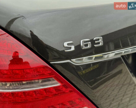 Чорний Мерседес С Клас, об'ємом двигуна 6.21 л та пробігом 138 тис. км за 14900 $, фото 7 на Automoto.ua