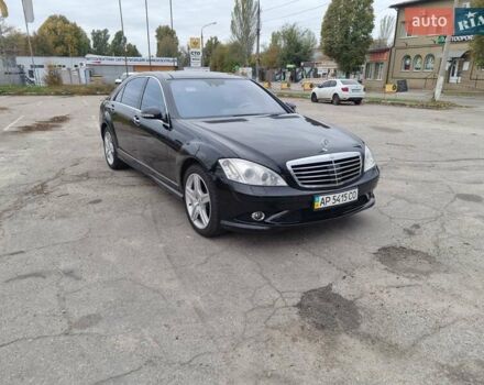 Черный Мерседес С Класс, объемом двигателя 5.5 л и пробегом 132 тыс. км за 21500 $, фото 18 на Automoto.ua