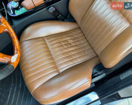 Черный Мерседес С Класс, объемом двигателя 4.66 л и пробегом 302 тыс. км за 9900 $, фото 19 на Automoto.ua