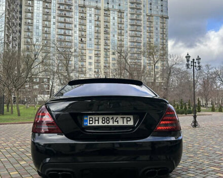 Черный Мерседес С Класс, объемом двигателя 5.5 л и пробегом 260 тыс. км за 13000 $, фото 7 на Automoto.ua