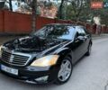 Черный Мерседес С Класс, объемом двигателя 5.5 л и пробегом 290 тыс. км за 10777 $, фото 6 на Automoto.ua