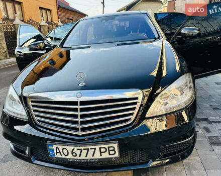 Черный Мерседес С Класс, объемом двигателя 5.5 л и пробегом 210 тыс. км за 12900 $, фото 60 на Automoto.ua