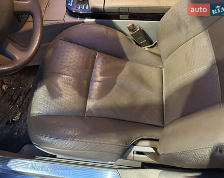 Черный Мерседес С Класс, объемом двигателя 3 л и пробегом 296 тыс. км за 12500 $, фото 12 на Automoto.ua