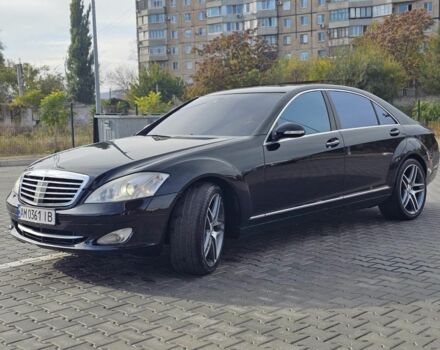 Мерседес С Класс 2008 в Кривом Роге на Automoto.ua Черный Мерседес С Класс, объемом двигателя 5.5 л и пробегом 188 тыс. км за 10550 $, фото 1 на Automoto.ua