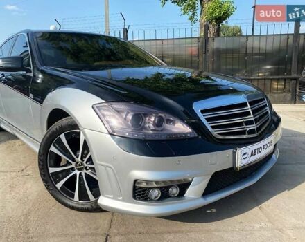 Черный Мерседес С Класс, объемом двигателя 5.46 л и пробегом 206 тыс. км за 14490 $, фото 3 на Automoto.ua