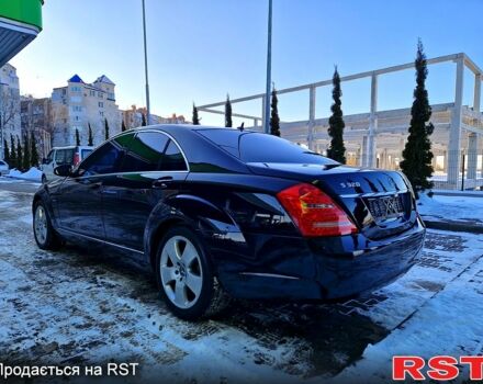 Черный Мерседес С Класс, объемом двигателя 30 л и пробегом 299 тыс. км за 13000 $, фото 2 на Automoto.ua