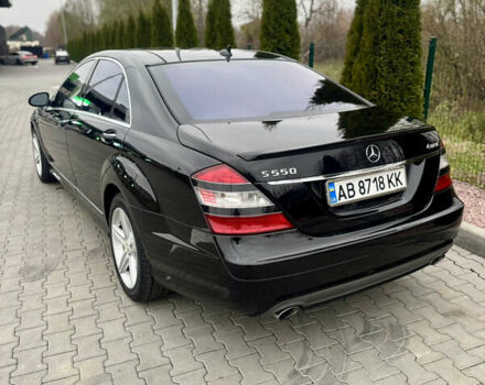Черный Мерседес С Класс, объемом двигателя 5.46 л и пробегом 270 тыс. км за 9500 $, фото 5 на Automoto.ua