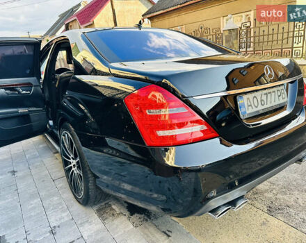 Черный Мерседес С Класс, объемом двигателя 5.5 л и пробегом 210 тыс. км за 12900 $, фото 42 на Automoto.ua
