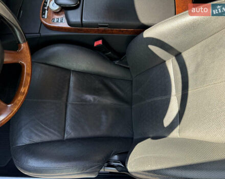 Черный Мерседес С Класс, объемом двигателя 3.5 л и пробегом 164 тыс. км за 12400 $, фото 12 на Automoto.ua