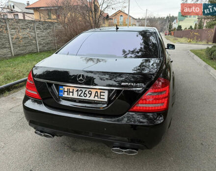 Чорний Мерседес С Клас, об'ємом двигуна 5.5 л та пробігом 243 тис. км за 12999 $, фото 15 на Automoto.ua