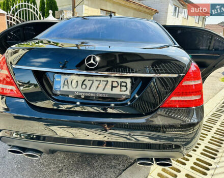 Черный Мерседес С Класс, объемом двигателя 5.5 л и пробегом 210 тыс. км за 12900 $, фото 83 на Automoto.ua
