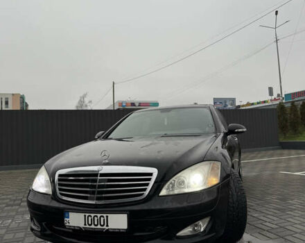 Черный Мерседес С Класс, объемом двигателя 2.99 л и пробегом 300 тыс. км за 10000 $, фото 6 на Automoto.ua