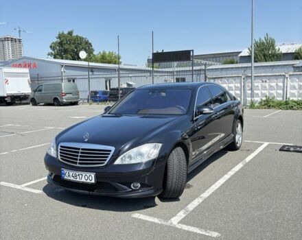 Чорний Мерседес С Клас, об'ємом двигуна 5.5 л та пробігом 262 тис. км за 13000 $, фото 2 на Automoto.ua