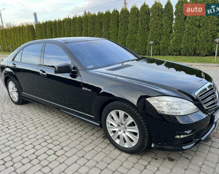 Черный Мерседес С Класс, объемом двигателя 5.46 л и пробегом 243 тыс. км за 14990 $, фото 7 на Automoto.ua