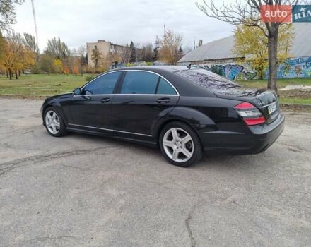 Черный Мерседес С Класс, объемом двигателя 5.5 л и пробегом 132 тыс. км за 21500 $, фото 12 на Automoto.ua