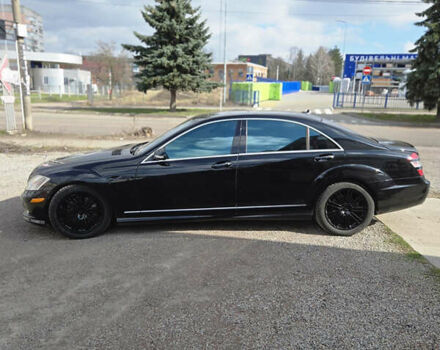 Чорний Мерседес С Клас, об'ємом двигуна 5.5 л та пробігом 260 тис. км за 12999 $, фото 8 на Automoto.ua