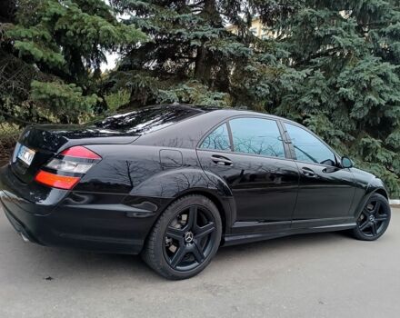 Черный Мерседес С Класс, объемом двигателя 5 л и пробегом 345 тыс. км за 18999 $, фото 5 на Automoto.ua