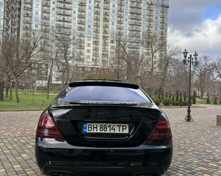 Черный Мерседес С Класс, объемом двигателя 5.5 л и пробегом 260 тыс. км за 13000 $, фото 5 на Automoto.ua