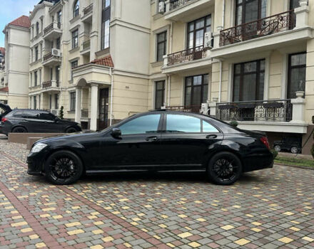 Черный Мерседес С Класс, объемом двигателя 5.5 л и пробегом 260 тыс. км за 13000 $, фото 8 на Automoto.ua