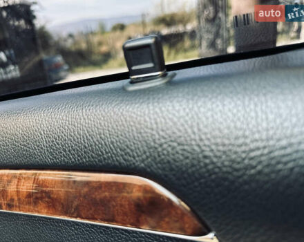 Черный Мерседес С Класс, объемом двигателя 5.5 л и пробегом 210 тыс. км за 12900 $, фото 27 на Automoto.ua