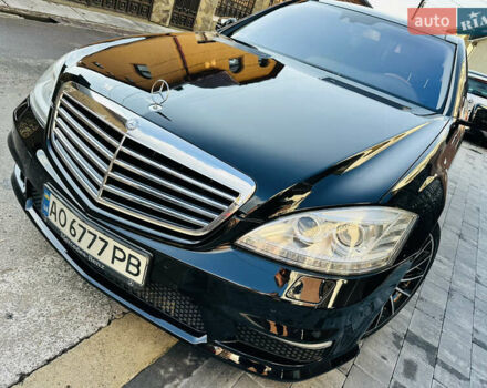 Черный Мерседес С Класс, объемом двигателя 5.5 л и пробегом 210 тыс. км за 12900 $, фото 59 на Automoto.ua