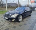 Черный Мерседес С Класс, объемом двигателя 5.5 л и пробегом 341 тыс. км за 8000 $, фото 7 на Automoto.ua