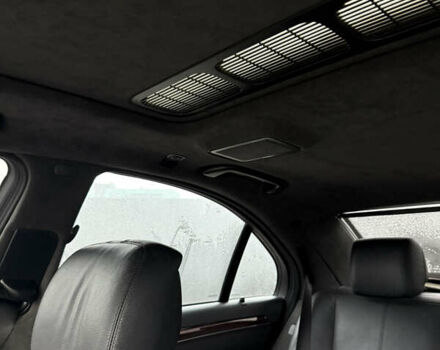 Черный Мерседес С Класс, объемом двигателя 2.99 л и пробегом 300 тыс. км за 10500 $, фото 6 на Automoto.ua