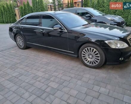 Черный Мерседес С Класс, объемом двигателя 5.5 л и пробегом 132 тыс. км за 21500 $, фото 19 на Automoto.ua