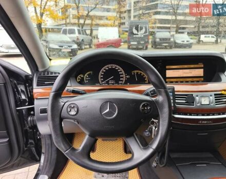 Чорний Мерседес С Клас, об'ємом двигуна 2.99 л та пробігом 328 тис. км за 12950 $, фото 15 на Automoto.ua