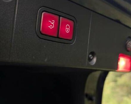 Черный Мерседес С Класс, объемом двигателя 2.99 л и пробегом 375 тыс. км за 10999 $, фото 44 на Automoto.ua