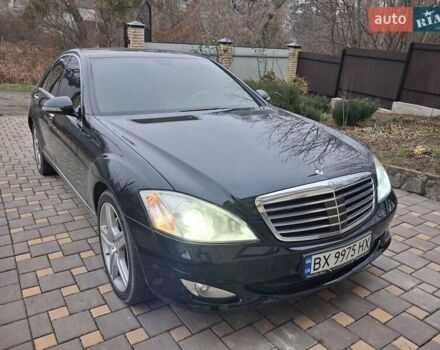 Черный Мерседес С Класс, объемом двигателя 2.99 л и пробегом 396 тыс. км за 13500 $, фото 1 на Automoto.ua
