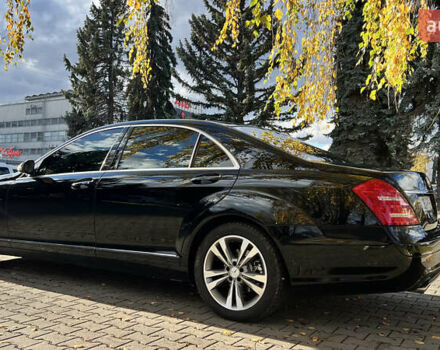 Мерседес С Клас 2008 у Чернівцях на Automoto.ua Чорний Мерседес С Клас, об'ємом двигуна 3.5 л та пробігом 273 тис. км за 11800 $, фото 7 на Automoto.ua
