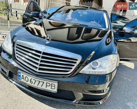 Черный Мерседес С Класс, объемом двигателя 5.5 л и пробегом 210 тыс. км за 12900 $, фото 10 на Automoto.ua