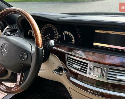 Мерседес С Клас 2008 у Чернівцях на Automoto.ua Чорний Мерседес С Клас, об'ємом двигуна 3.5 л та пробігом 273 тис. км за 11800 $, фото 20 на Automoto.ua