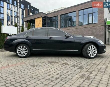 Черный Мерседес С Класс, объемом двигателя 2.99 л и пробегом 233 тыс. км за 16400 $, фото 9 на Automoto.ua