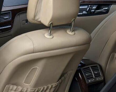 Черный Мерседес С Класс, объемом двигателя 2.99 л и пробегом 375 тыс. км за 10999 $, фото 53 на Automoto.ua