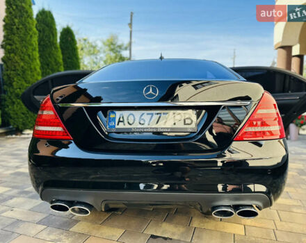Черный Мерседес С Класс, объемом двигателя 5.5 л и пробегом 210 тыс. км за 12900 $, фото 79 на Automoto.ua