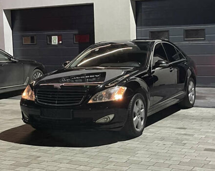 Черный Мерседес С Класс, объемом двигателя 3 л и пробегом 293 тыс. км за 9999 $, фото 6 на Automoto.ua