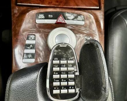 Чорний Мерседес С Клас, об'ємом двигуна 3.5 л та пробігом 176 тис. км за 10999 $, фото 24 на Automoto.ua