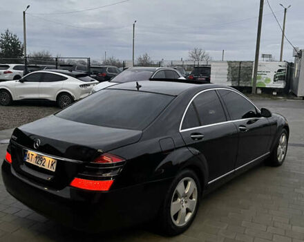 Черный Мерседес С Класс, объемом двигателя 3 л и пробегом 293 тыс. км за 9999 $, фото 3 на Automoto.ua