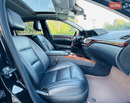 Черный Мерседес С Класс, объемом двигателя 2.99 л и пробегом 347 тыс. км за 13500 $, фото 25 на Automoto.ua