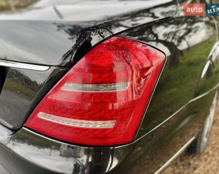 Черный Мерседес С Класс, объемом двигателя 3.5 л и пробегом 176 тыс. км за 11499 $, фото 11 на Automoto.ua